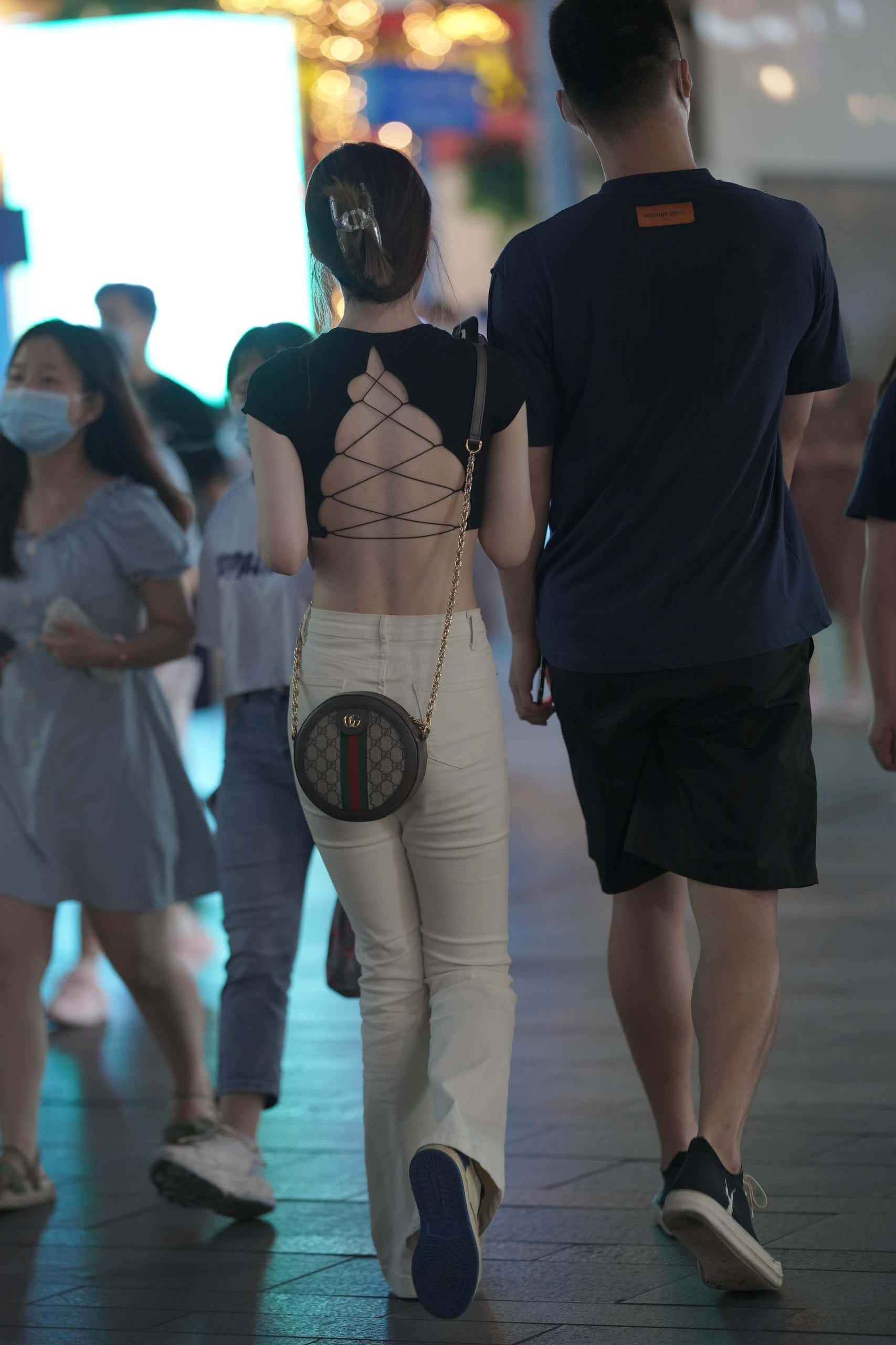 图片[3]-P5010-紧身白裤小女友【73P】-破浪图库