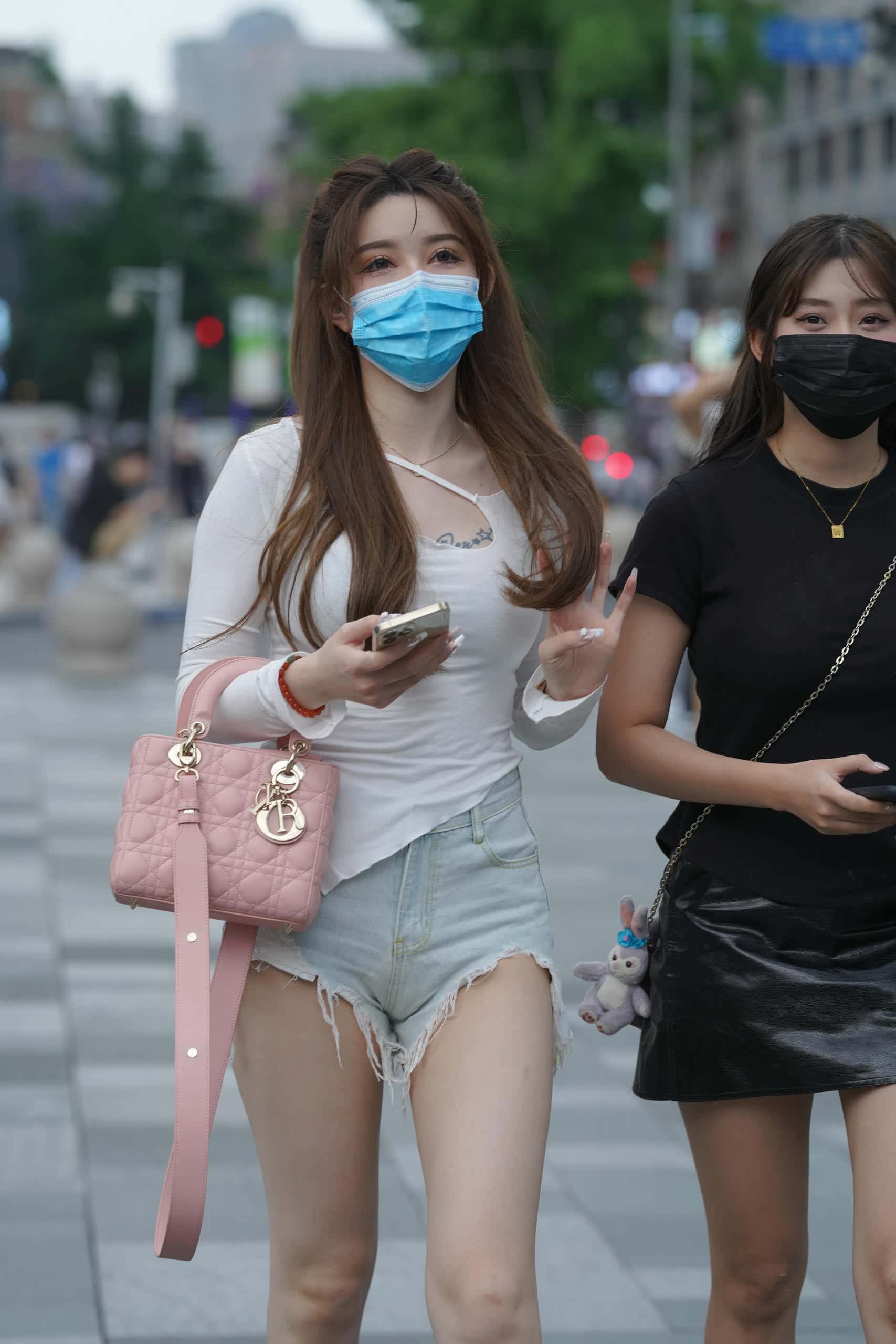 图片[4]-破洞牛仔短裤女孩【217P】J2994-破浪图库